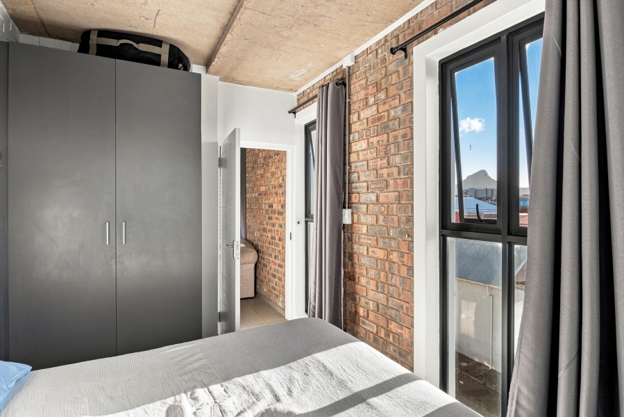 2 Bedroom Property for Sale in Observatory Western Cape